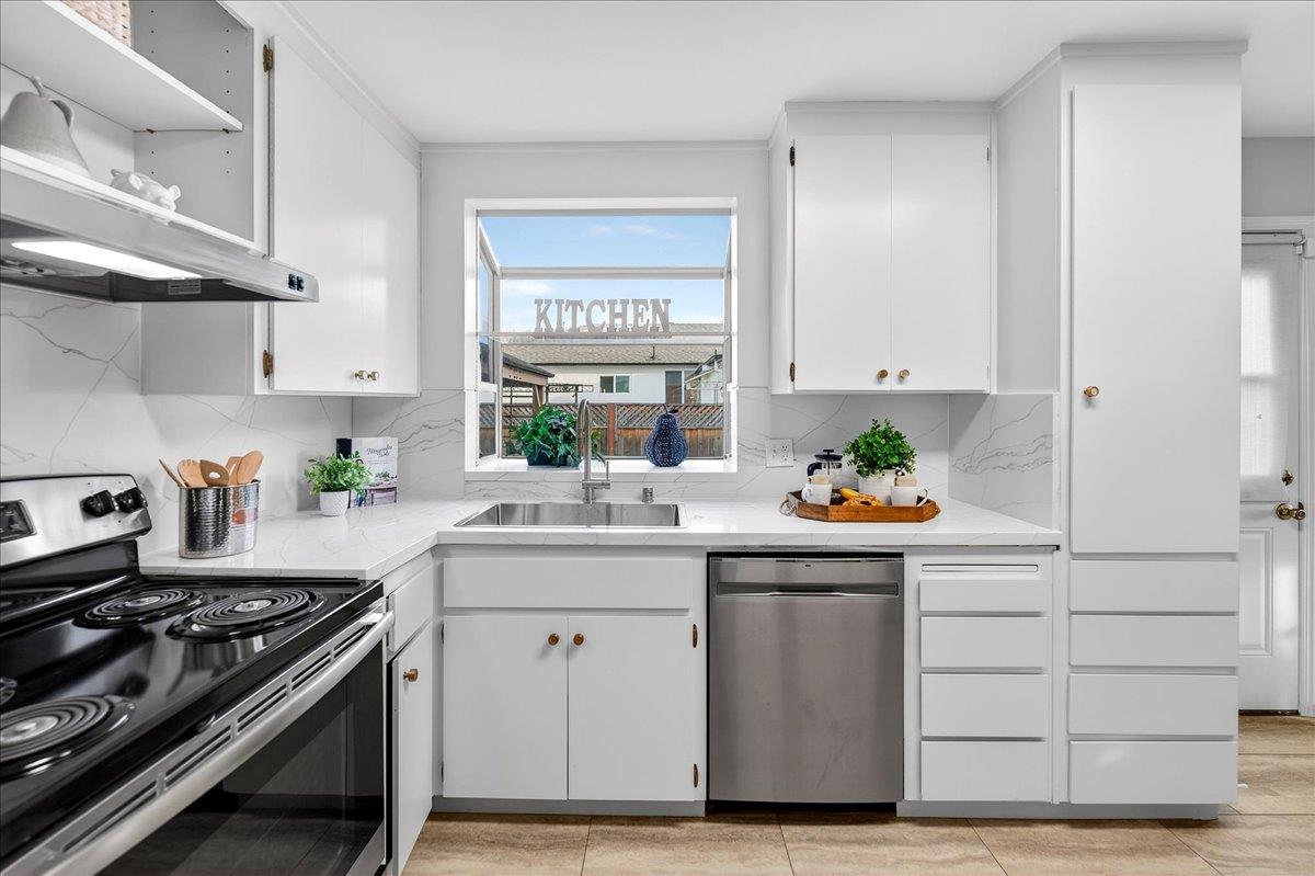 Detail Gallery Image 5 of 41 For 856 Linda Vista St, San Jose,  CA 95127 - 3 Beds | 2 Baths