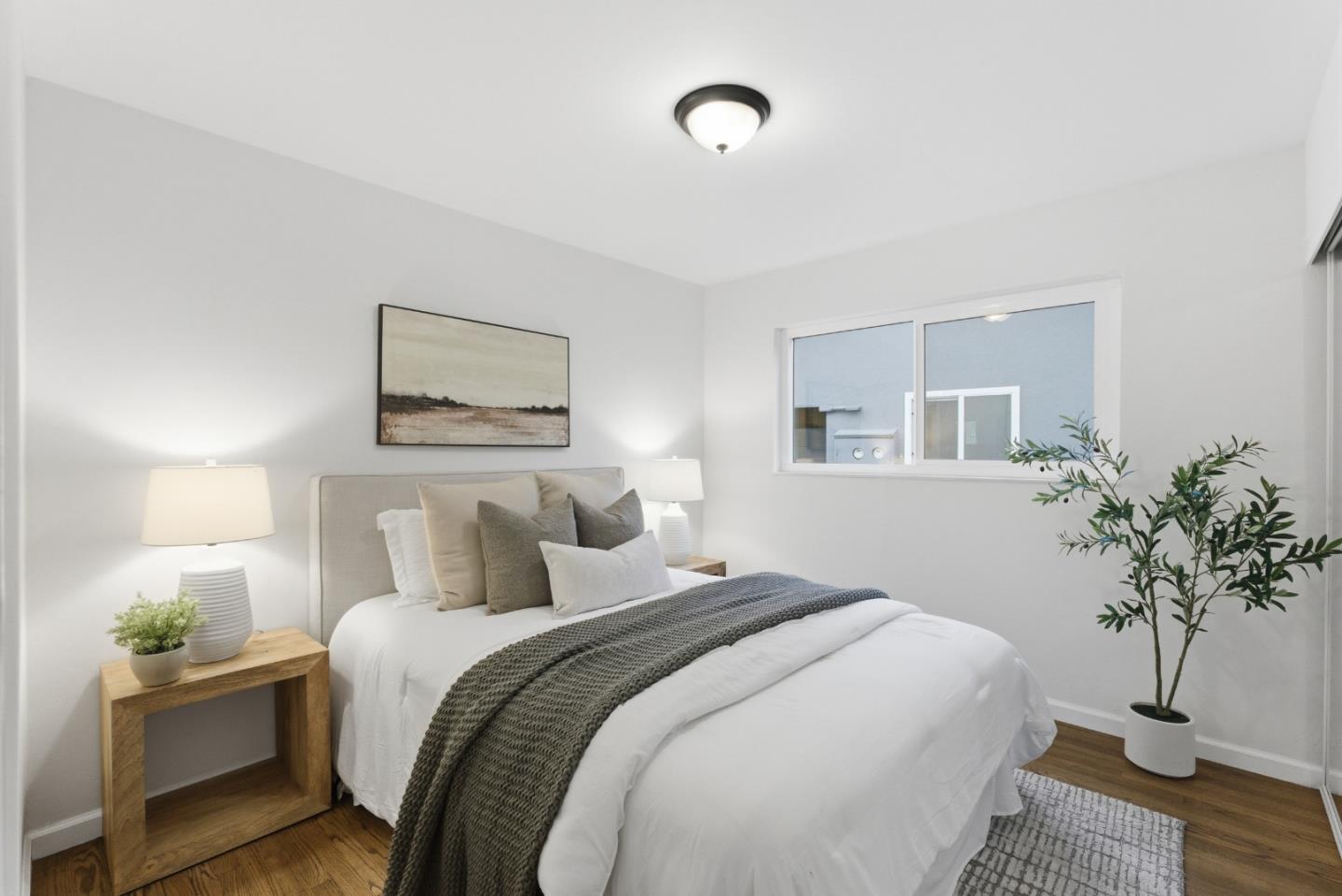 Detail Gallery Image 11 of 37 For 430 - 432 Waddington Ave, Sunnyvale,  CA 94085 - 4 Beds | 2 Baths