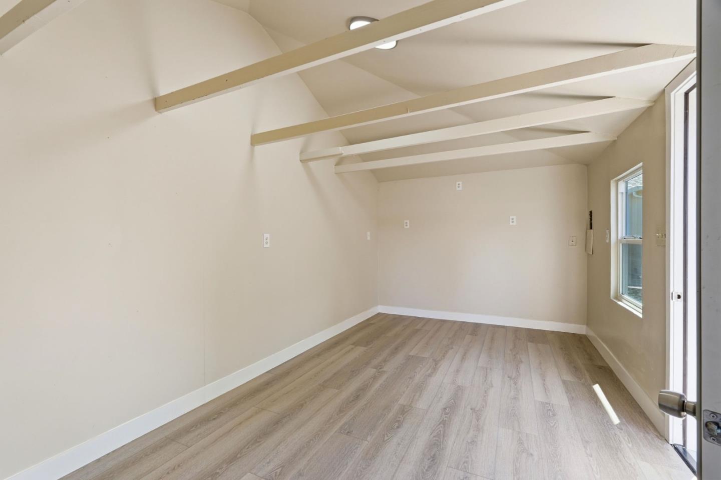 Detail Gallery Image 17 of 25 For 135 E Younger Ave, San Jose,  CA 95112 - 3 Beds | 2 Baths