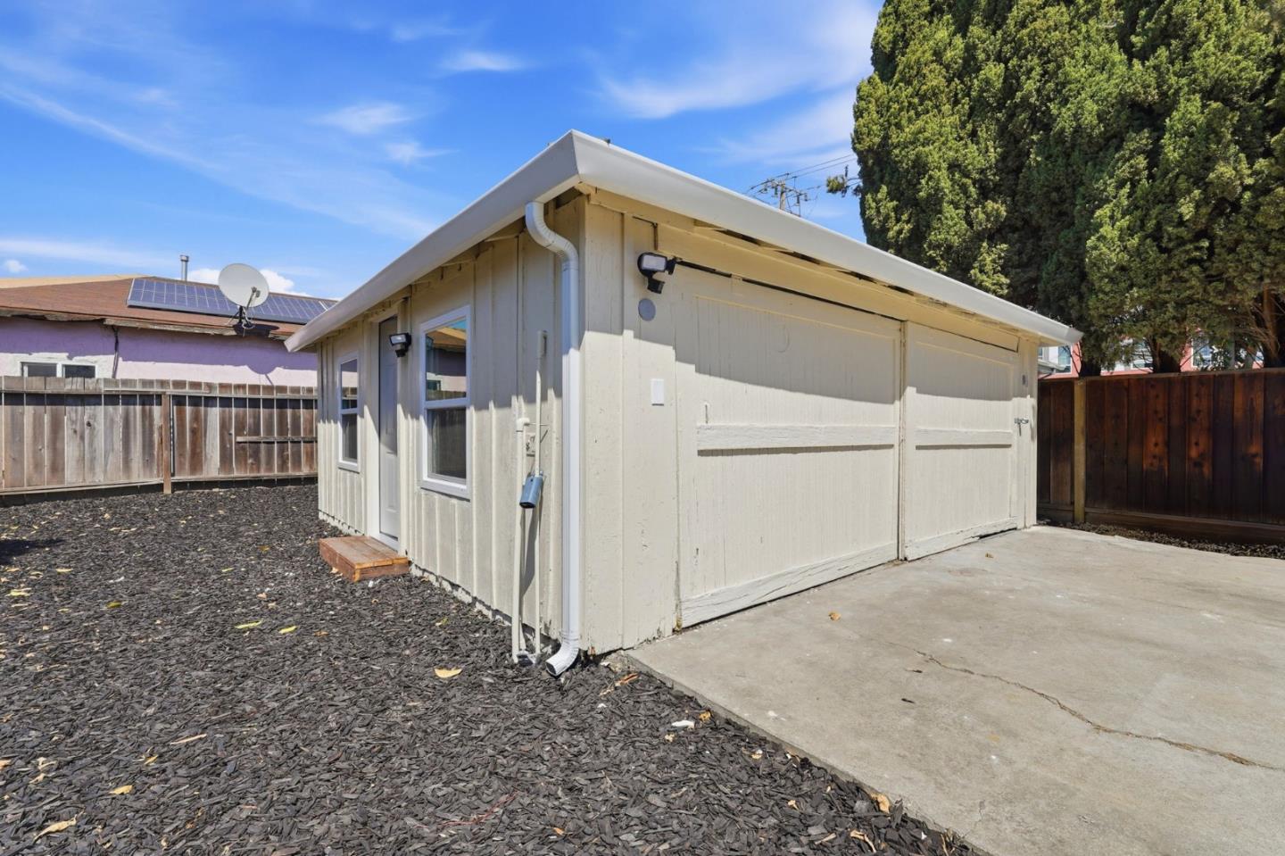 Detail Gallery Image 24 of 25 For 135 E Younger Ave, San Jose,  CA 95112 - 3 Beds | 2 Baths