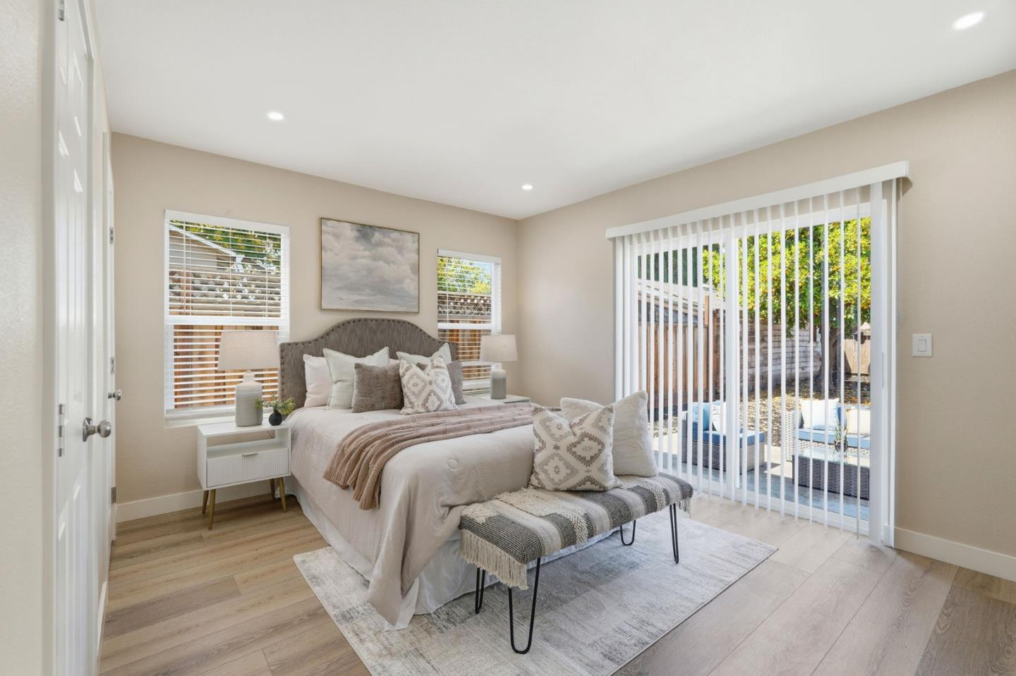 Detail Gallery Image 9 of 25 For 135 E Younger Ave, San Jose,  CA 95112 - 3 Beds | 2 Baths