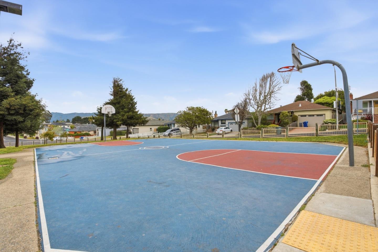 Detail Gallery Image 30 of 35 For 126 Rosewood Way, South San Francisco,  CA 94080 - 3 Beds | 1 Baths