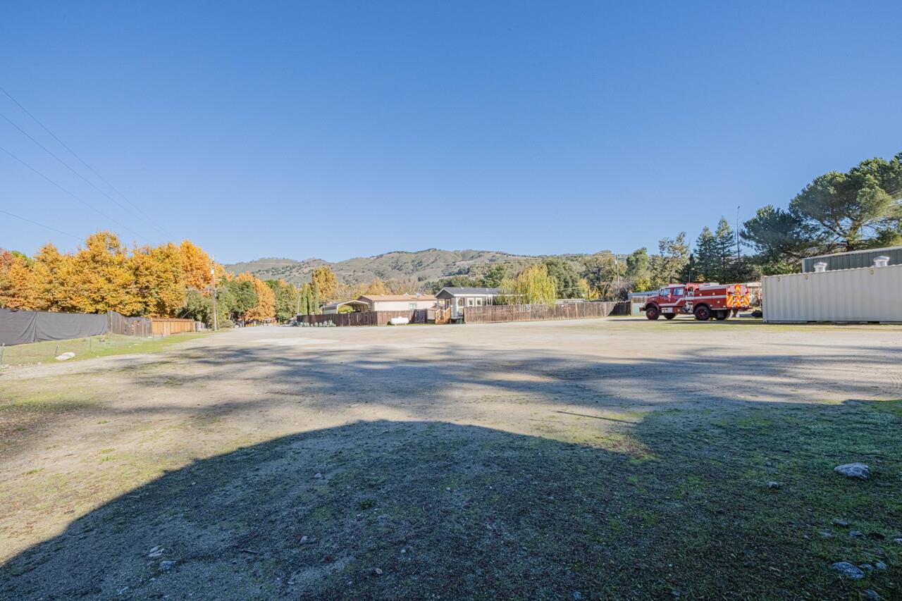 Detail Gallery Image 29 of 66 For 18842 Cachagua Rd, Carmel Valley,  CA 93924 - – Beds | – Baths