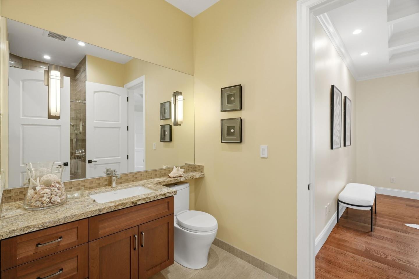 Detail Gallery Image 22 of 61 For 633 Giralda Dr, Los Altos,  CA 94024 - 5 Beds | 4 Baths