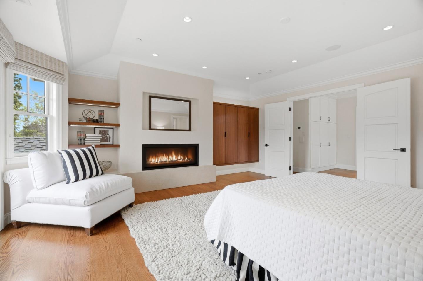 Detail Gallery Image 33 of 61 For 633 Giralda Dr, Los Altos,  CA 94024 - 5 Beds | 4 Baths