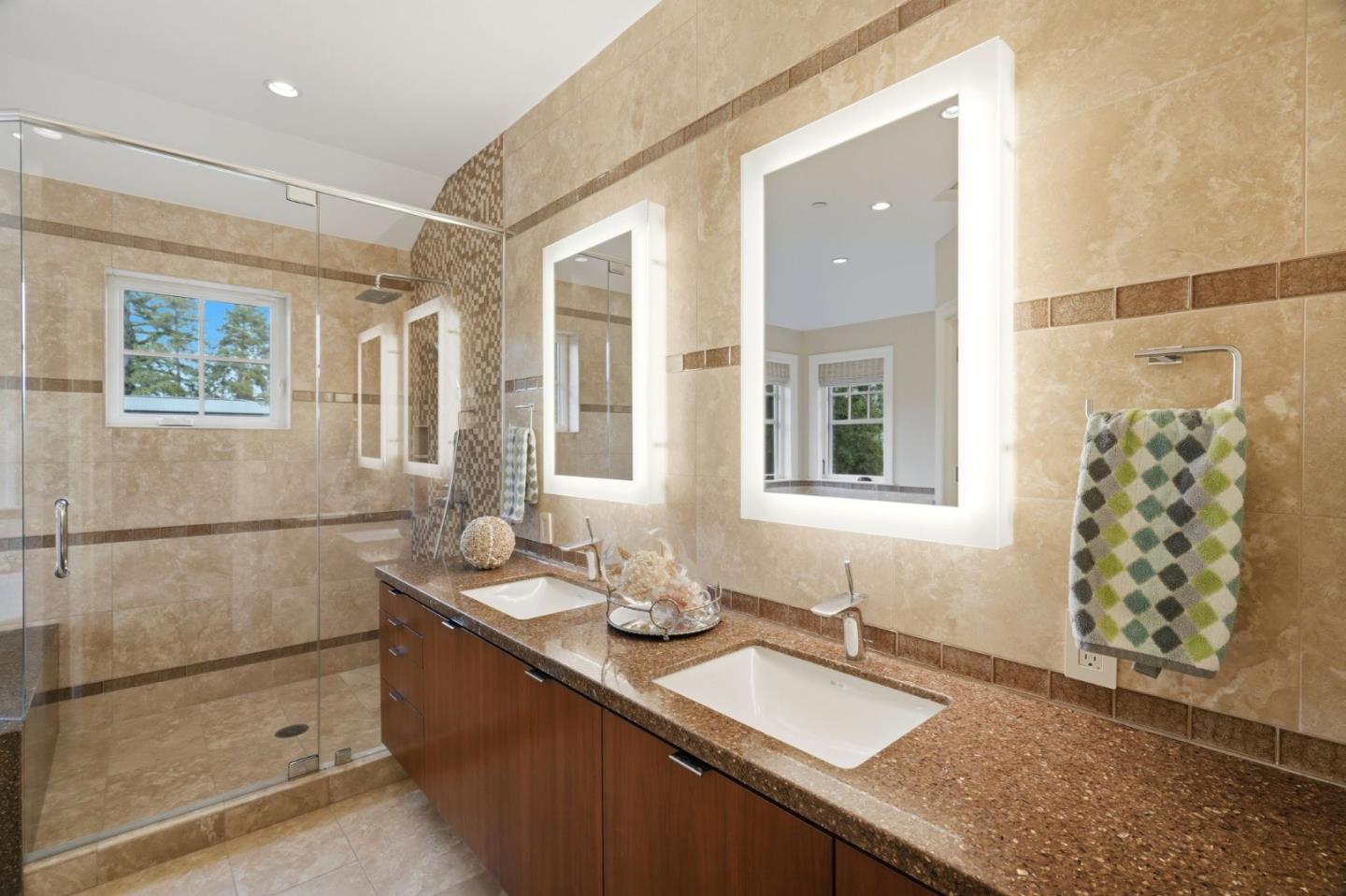 Detail Gallery Image 35 of 61 For 633 Giralda Dr, Los Altos,  CA 94024 - 5 Beds | 4 Baths