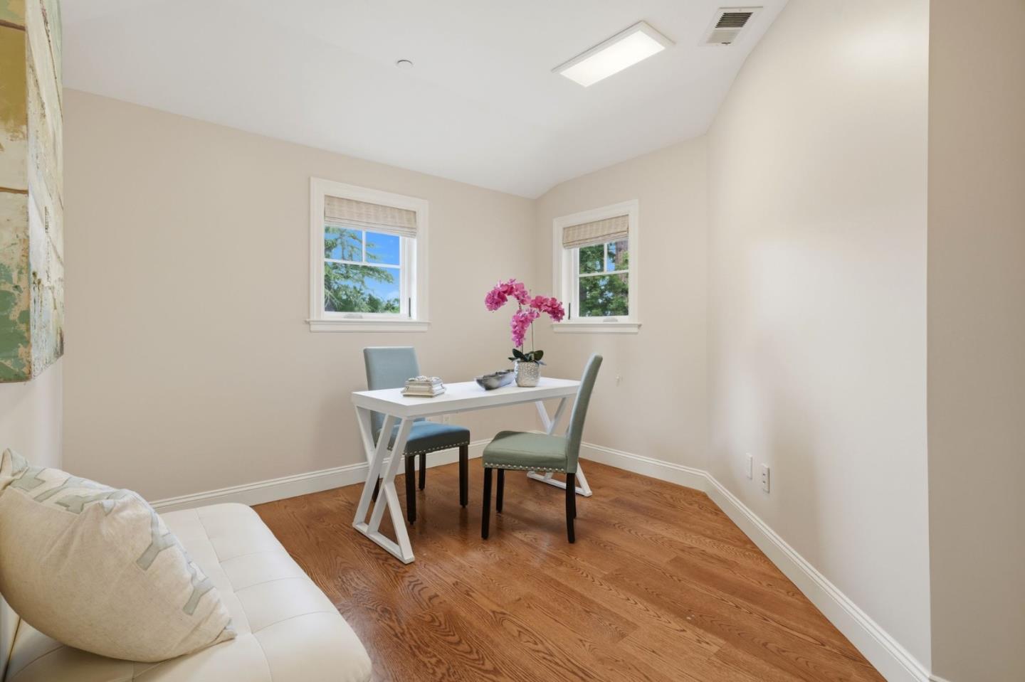 Detail Gallery Image 38 of 61 For 633 Giralda Dr, Los Altos,  CA 94024 - 5 Beds | 4 Baths