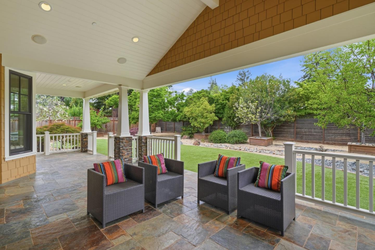 Detail Gallery Image 6 of 61 For 633 Giralda Dr, Los Altos,  CA 94024 - 5 Beds | 4 Baths