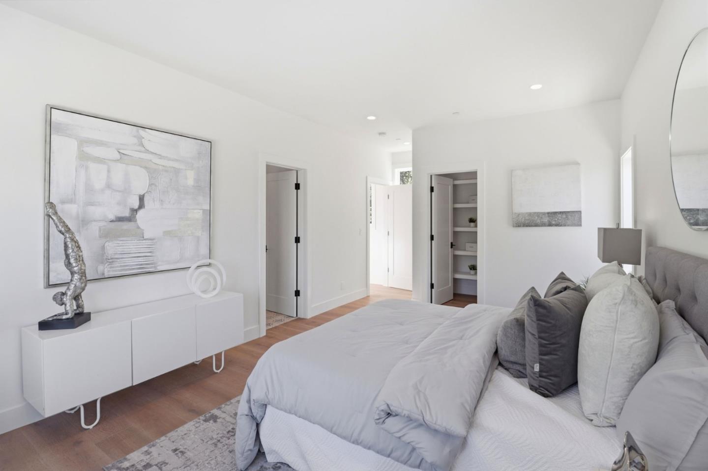 Detail Gallery Image 29 of 44 For 445 Iris St, Redwood City,  CA 94062 - 4 Beds | 3/1 Baths