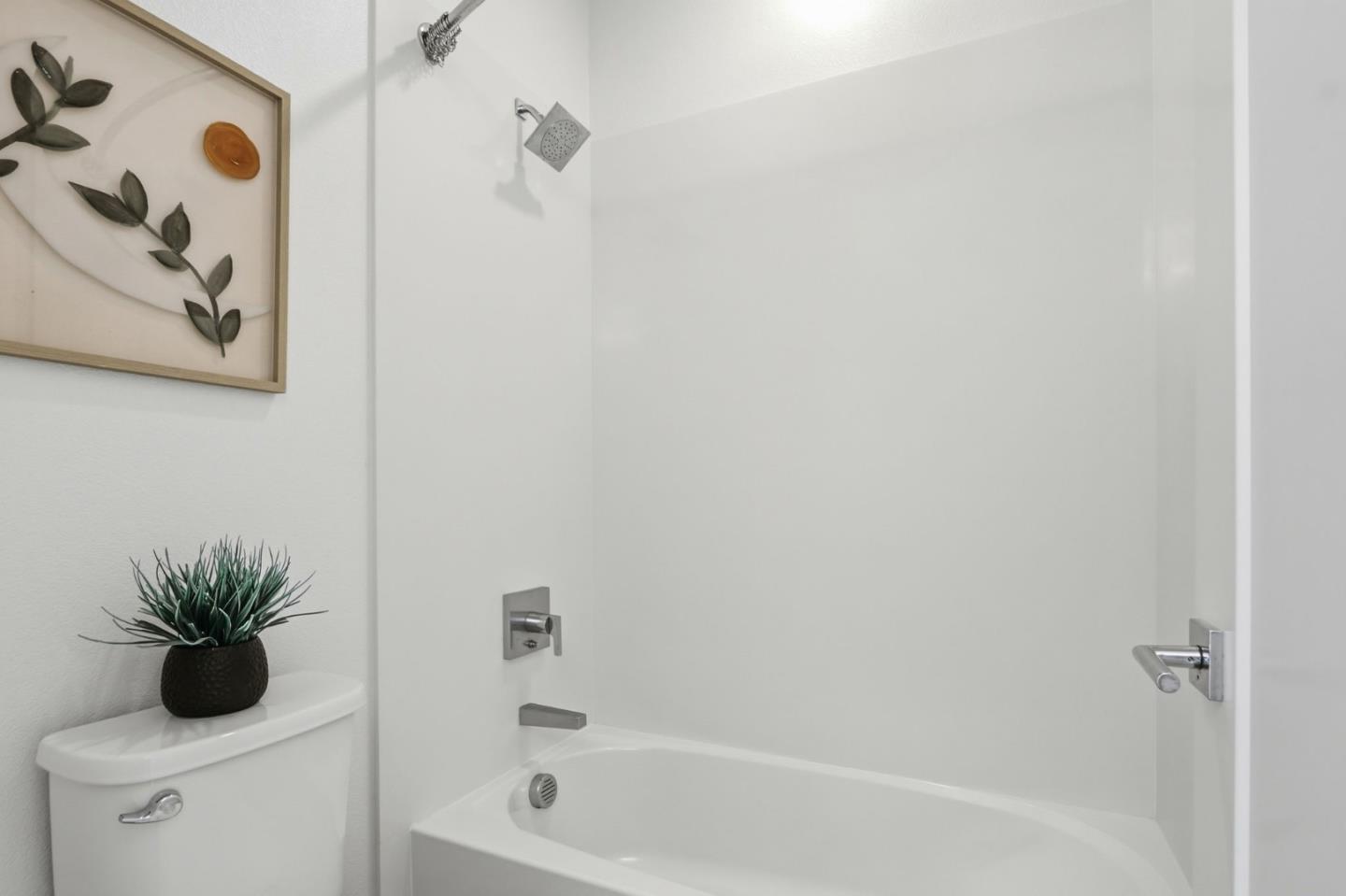 Detail Gallery Image 37 of 62 For 3390 Eichers Pl #102,  Santa Clara,  CA 95051 - 4 Beds | 2/1 Baths