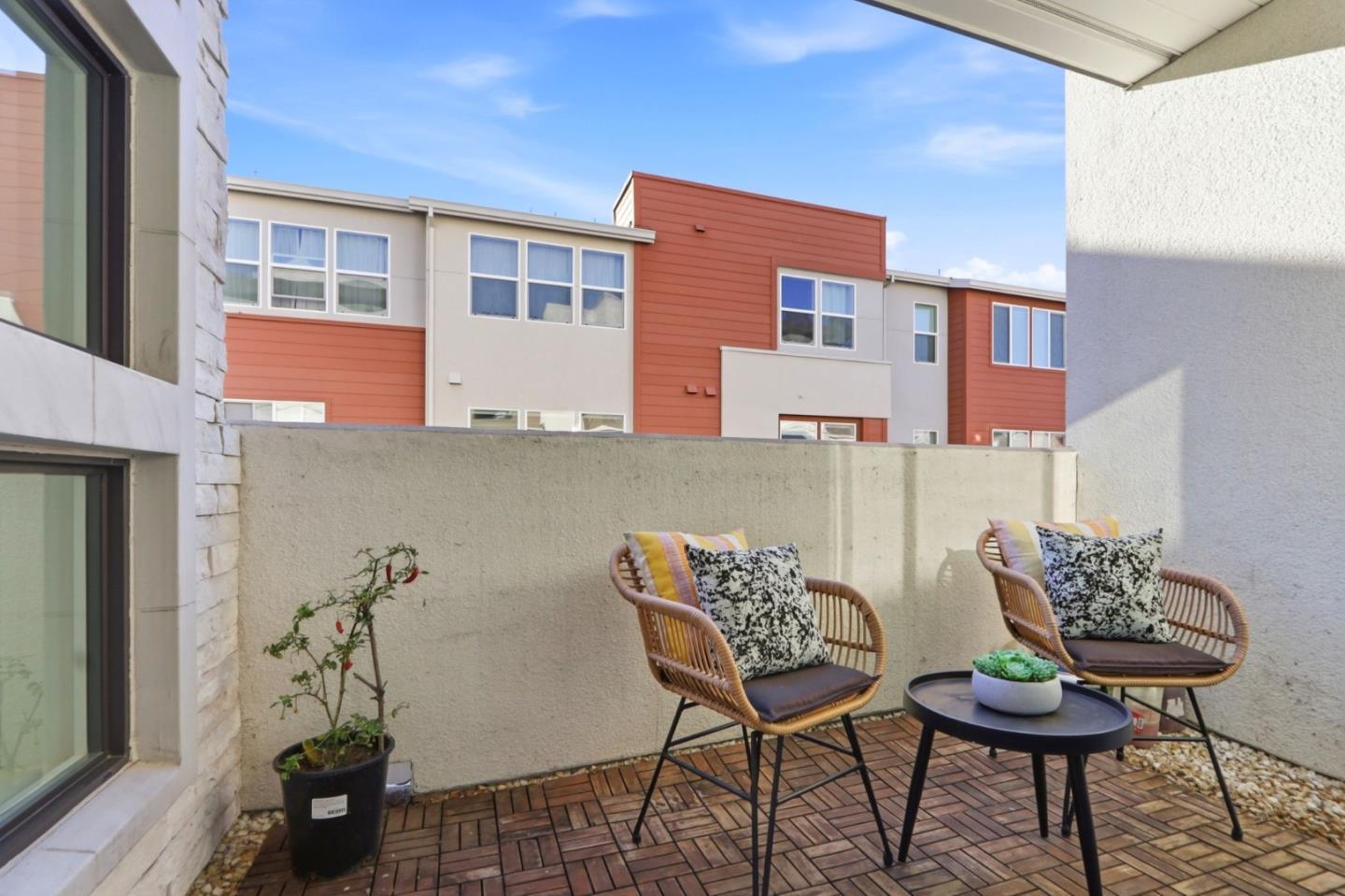 Detail Gallery Image 39 of 62 For 3390 Eichers Pl #102,  Santa Clara,  CA 95051 - 4 Beds | 2/1 Baths