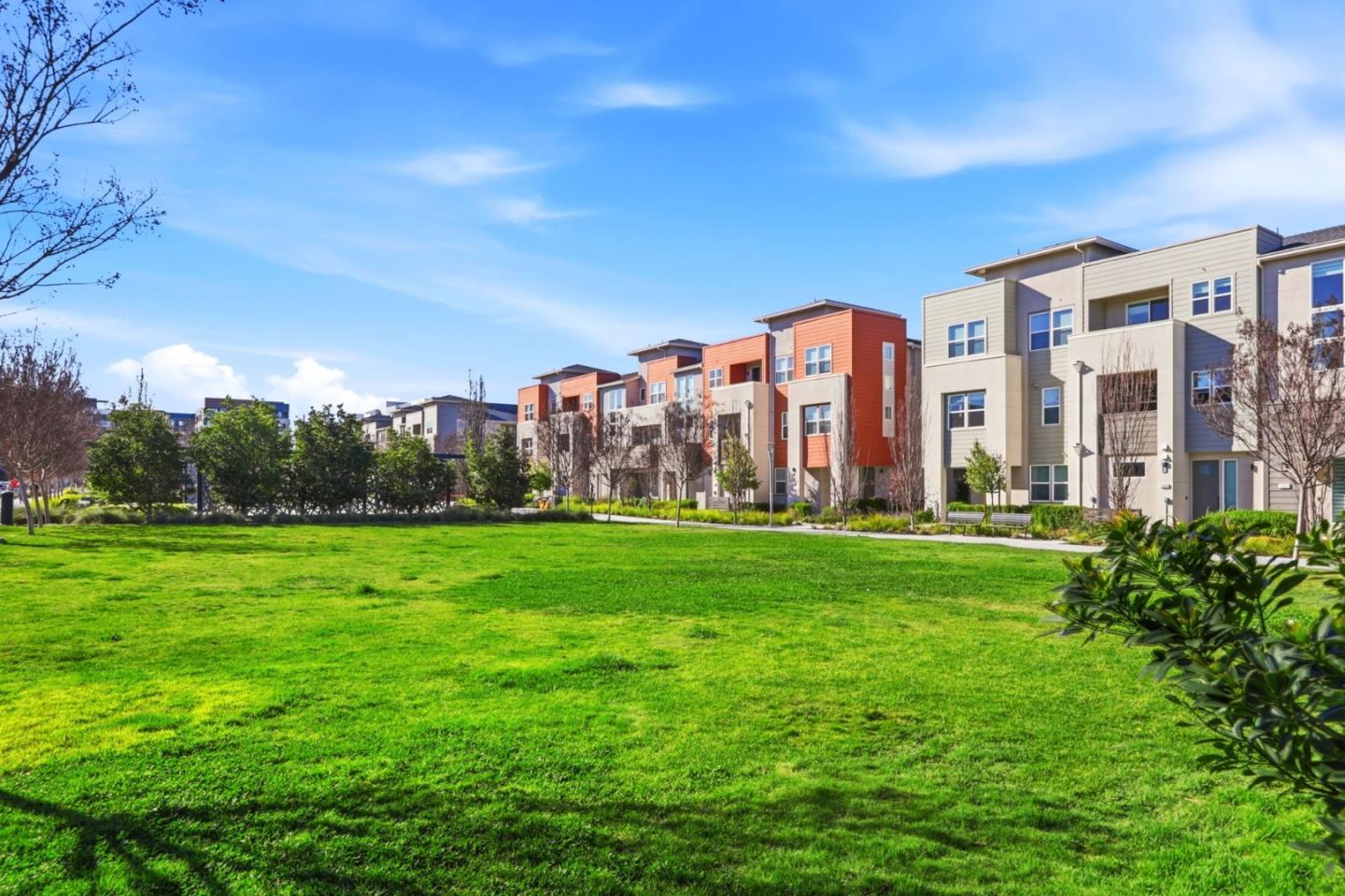 Detail Gallery Image 59 of 62 For 3390 Eichers Pl #102,  Santa Clara,  CA 95051 - 4 Beds | 2/1 Baths