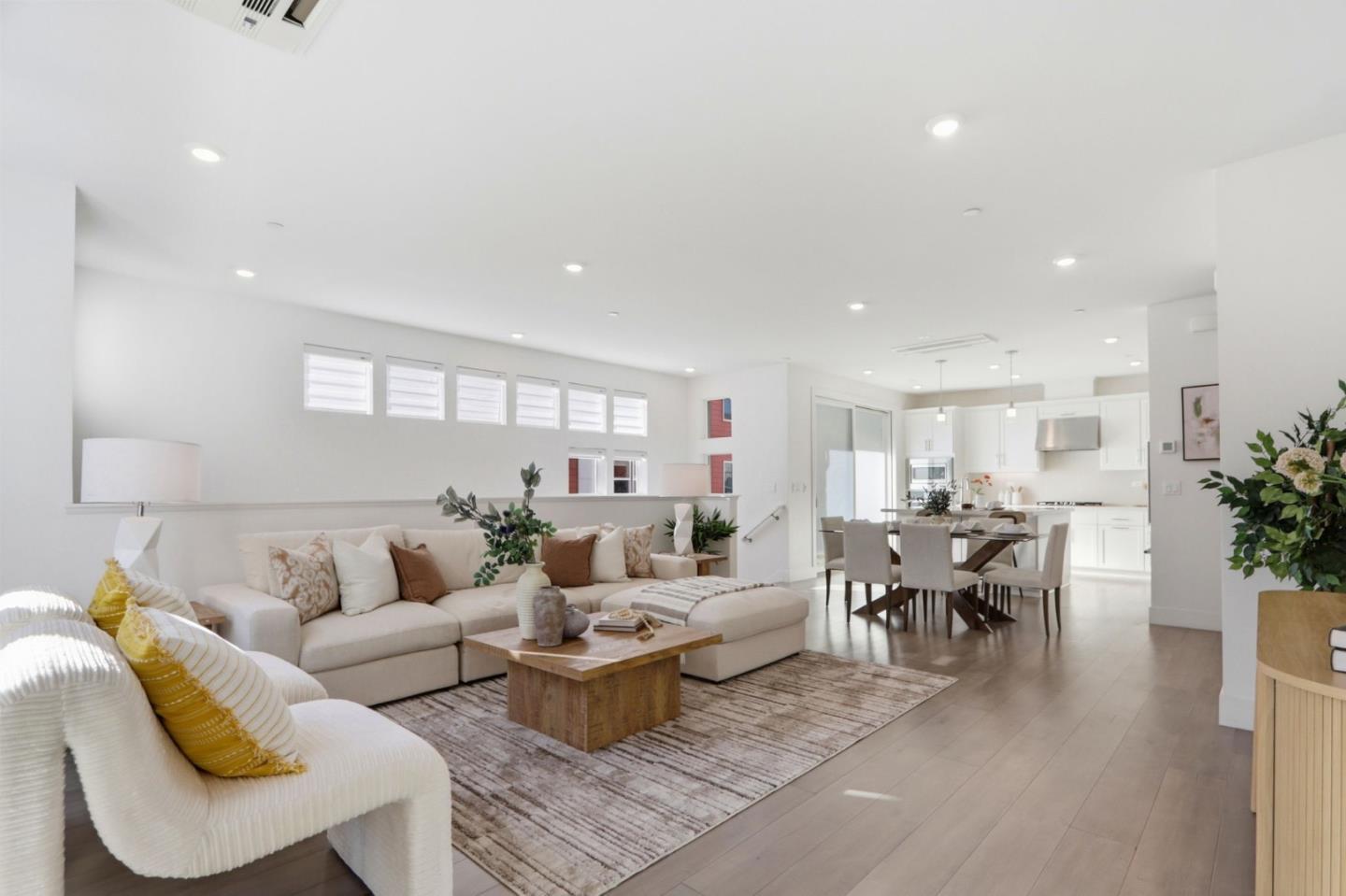 Detail Gallery Image 6 of 62 For 3390 Eichers Pl #102,  Santa Clara,  CA 95051 - 4 Beds | 2/1 Baths