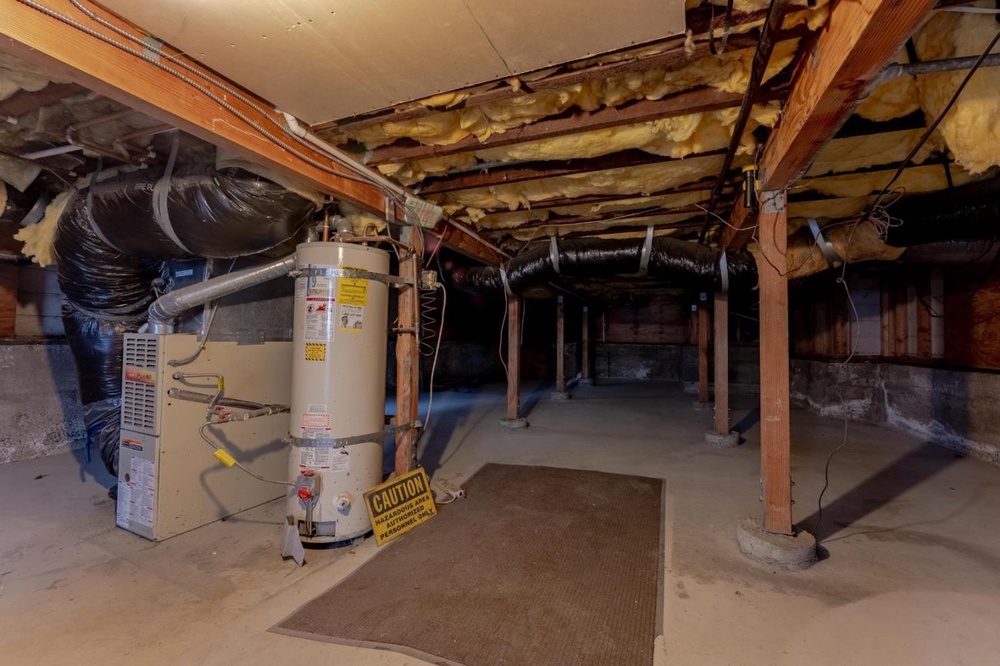 Detail Gallery Image 18 of 40 For 1030 Locust St, San Jose,  CA 95110 - 4 Beds | 2/1 Baths