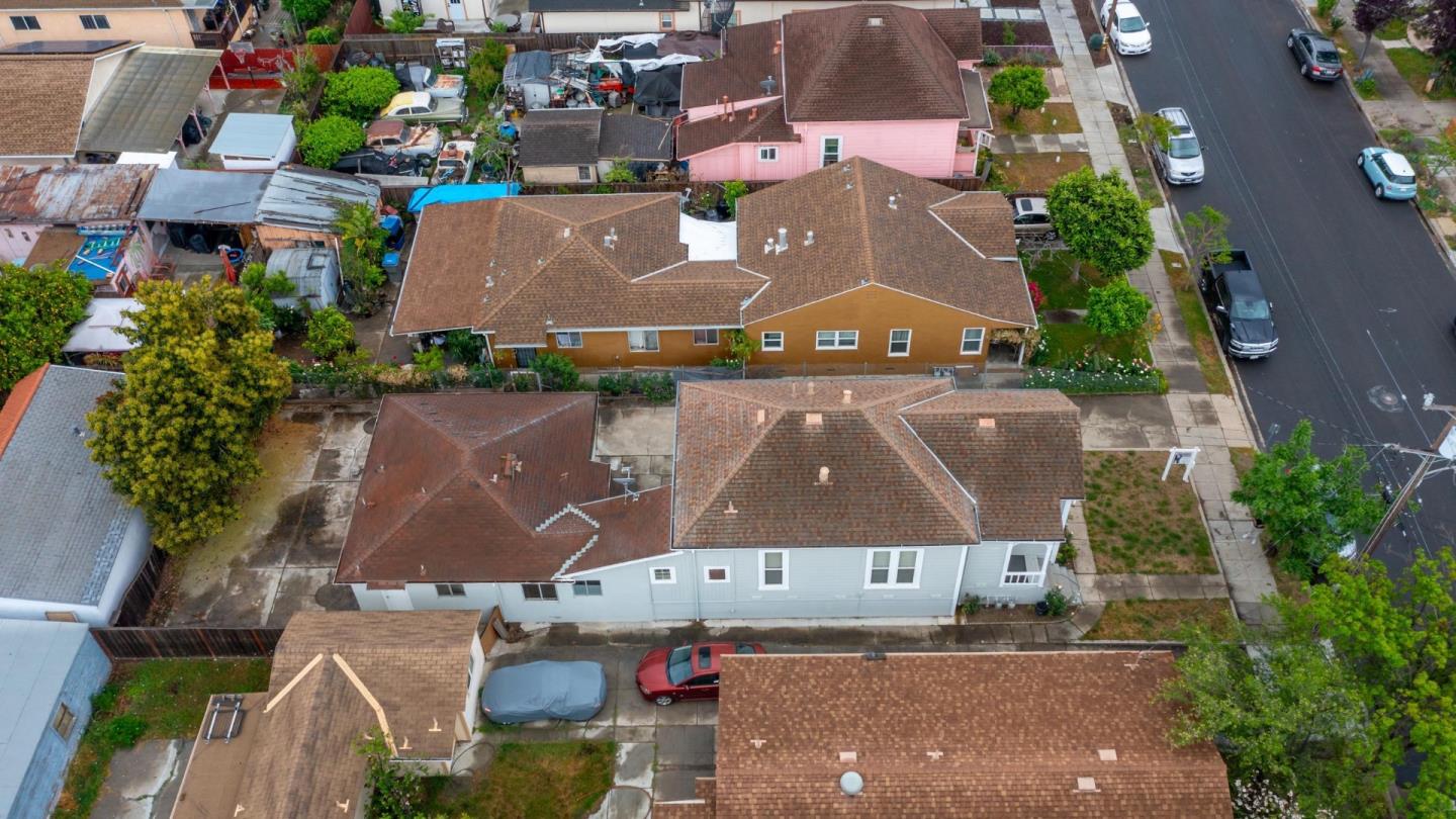 Detail Gallery Image 34 of 40 For 1030 Locust St, San Jose,  CA 95110 - 4 Beds | 2/1 Baths