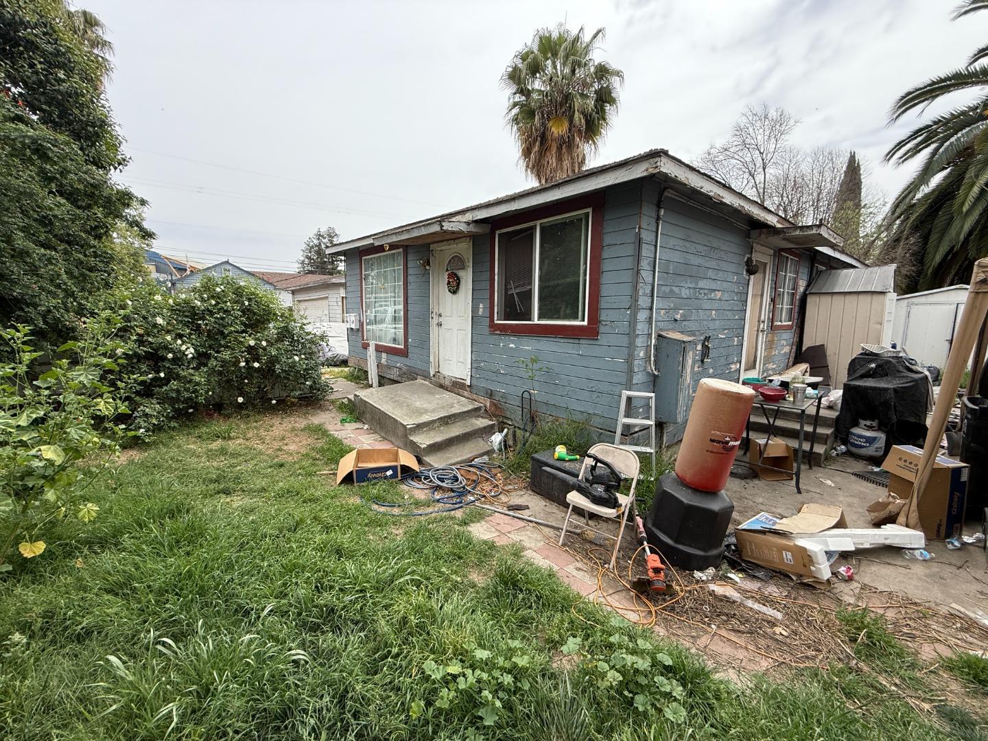 Detail Gallery Image 3 of 14 For 581 Illinois Ave, San Jose,  CA 95125 - – Beds | – Baths