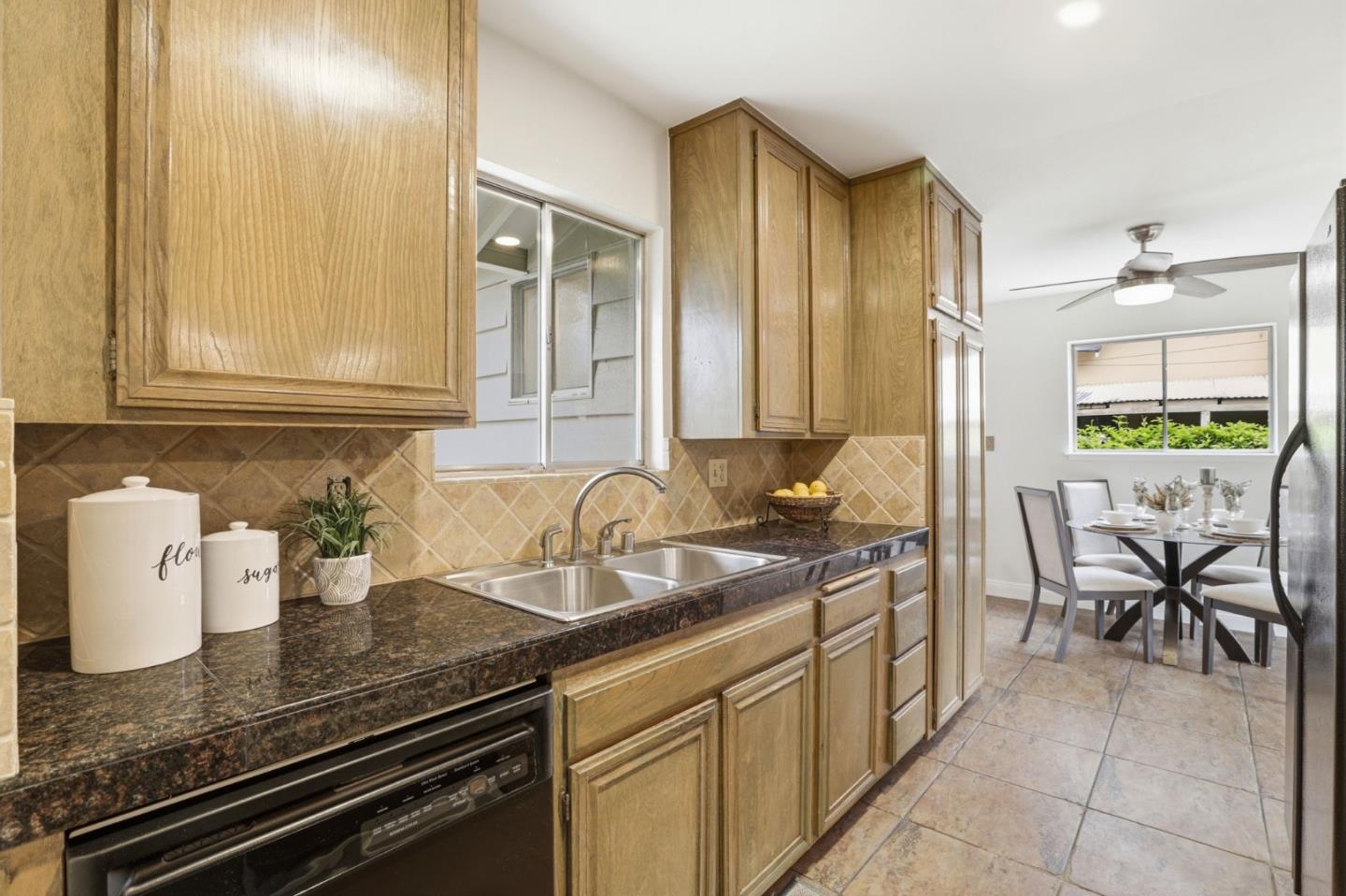 Detail Gallery Image 12 of 30 For 1544 Willowgate Dr, San Jose,  CA 95118 - 3 Beds | 2 Baths