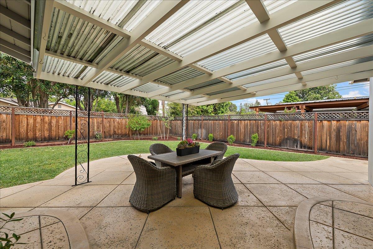 Detail Gallery Image 20 of 21 For 811 Daffodil Way, San Jose,  CA 95117 - 3 Beds | 2 Baths