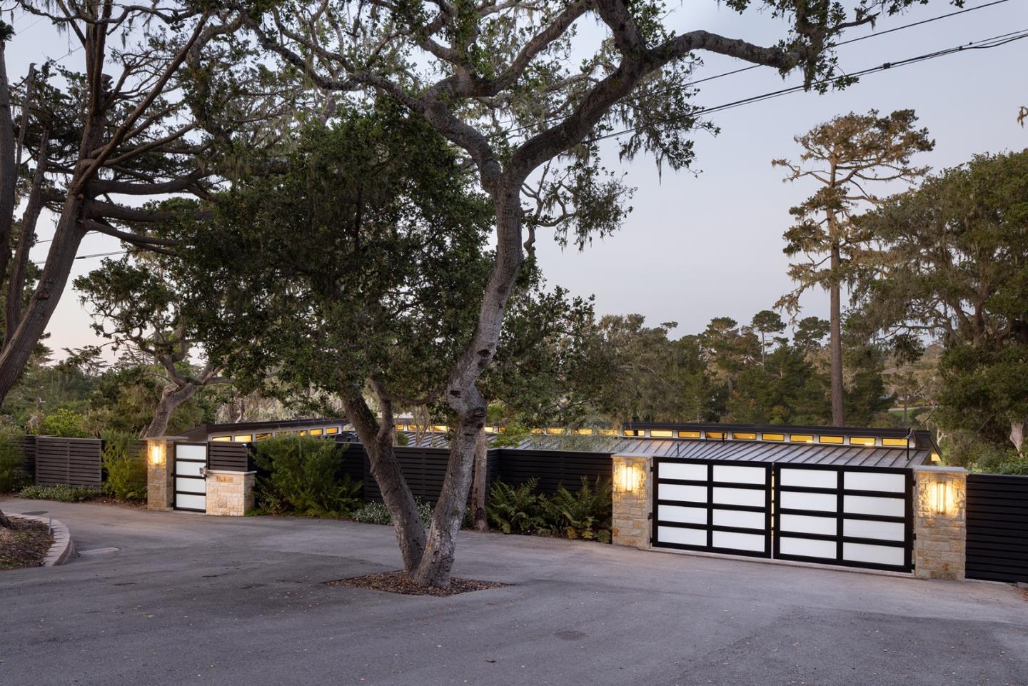 Detail Gallery Image 27 of 34 For 2931 Sloat Rd, Pebble Beach,  CA 93953 - 3 Beds | 3 Baths