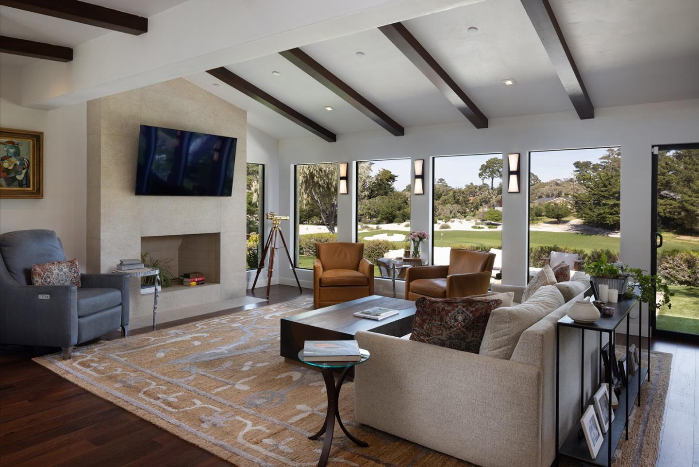 Detail Gallery Image 3 of 34 For 2931 Sloat Rd, Pebble Beach,  CA 93953 - 3 Beds | 3 Baths