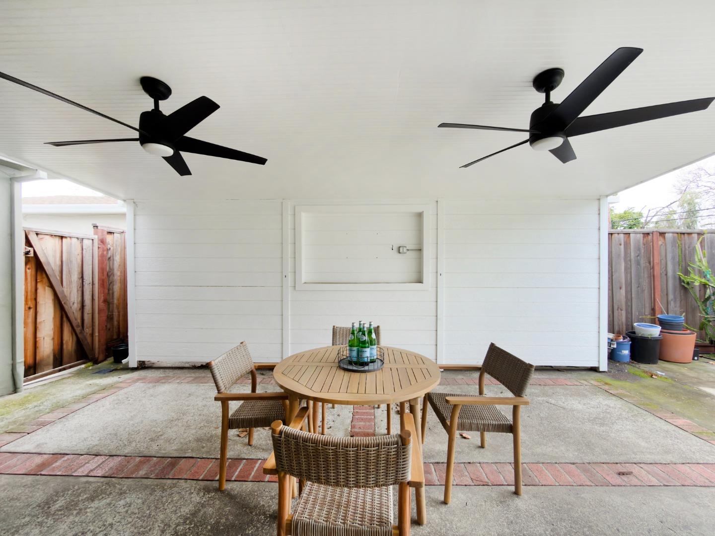 Detail Gallery Image 15 of 19 For 505 Santa Clara Way, San Mateo,  CA 94403 - 3 Beds | 1 Baths