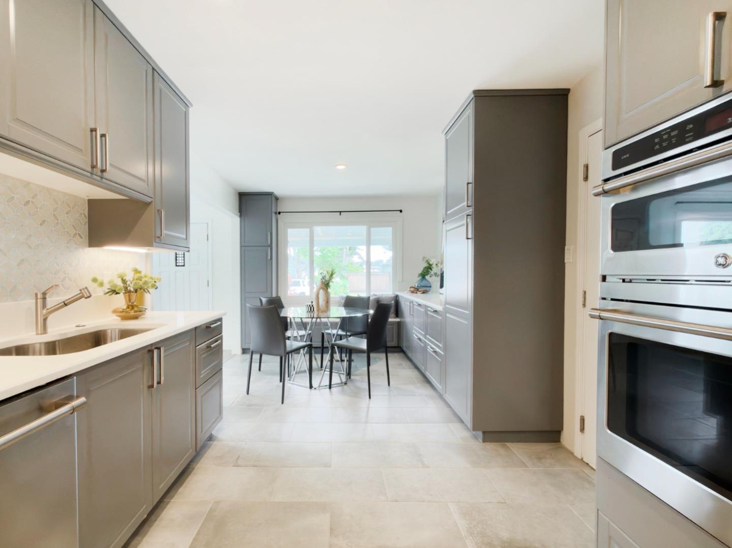 Detail Gallery Image 6 of 19 For 505 Santa Clara Way, San Mateo,  CA 94403 - 3 Beds | 1 Baths