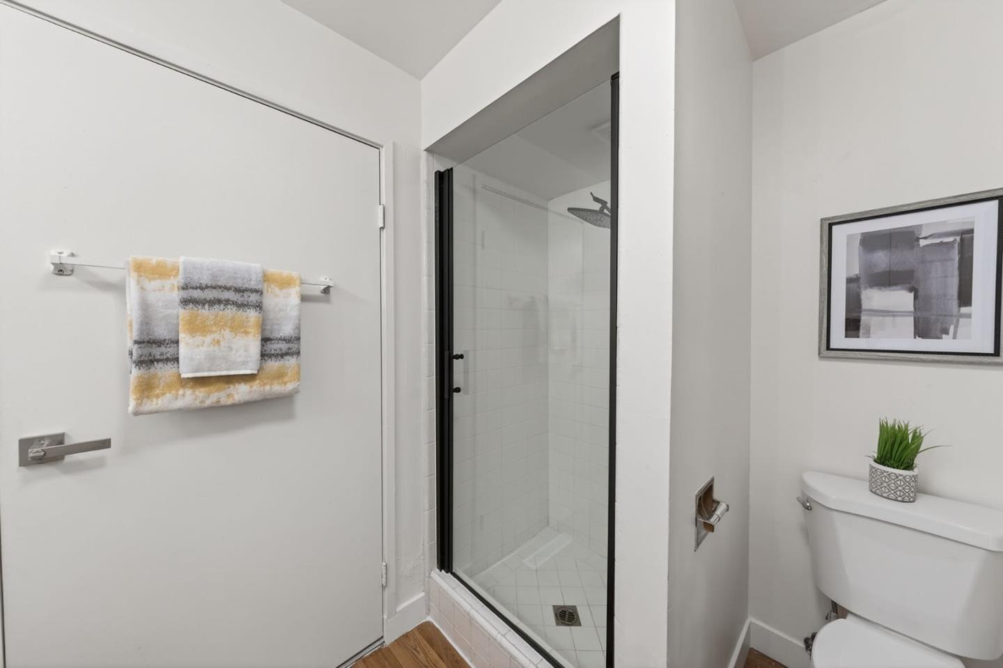 Detail Gallery Image 43 of 49 For 1579 Branham Ln, San Jose,  CA 95118 - – Beds | – Baths