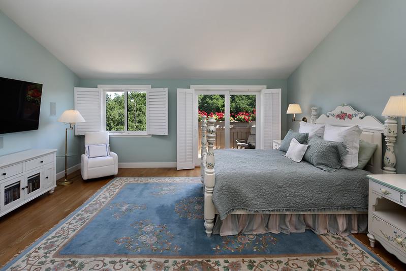 Detail Gallery Image 14 of 22 For 14 Susan Gale Ct, Menlo Park,  CA 94025 - 3 Beds | 2/1 Baths
