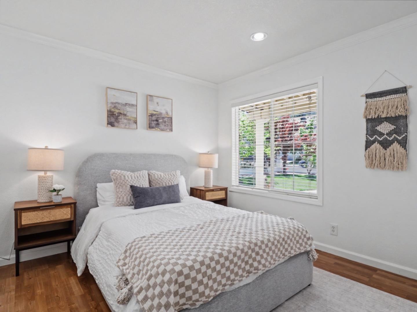 Detail Gallery Image 14 of 42 For 4950 Scarlett Way, San Jose,  CA 95111 - 3 Beds | 2 Baths