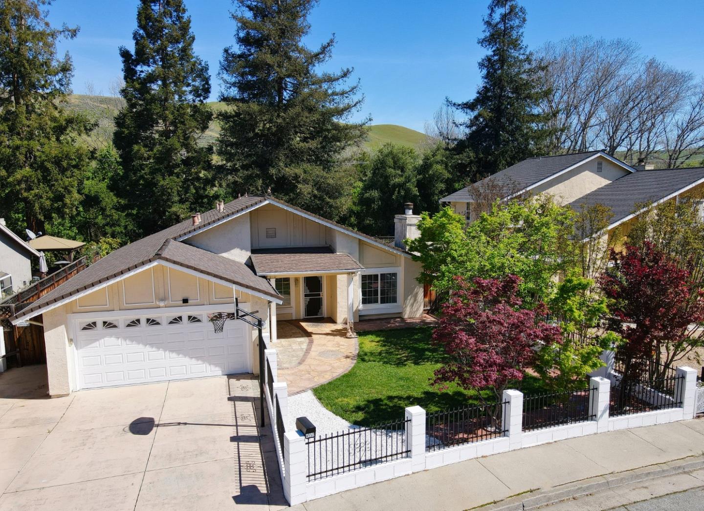 Detail Gallery Image 37 of 42 For 4950 Scarlett Way, San Jose,  CA 95111 - 3 Beds | 2 Baths