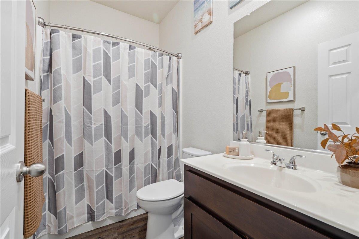 Detail Gallery Image 12 of 48 For 2208 Provincetown Way, Roseville,  CA 95747 - 3 Beds | 2 Baths
