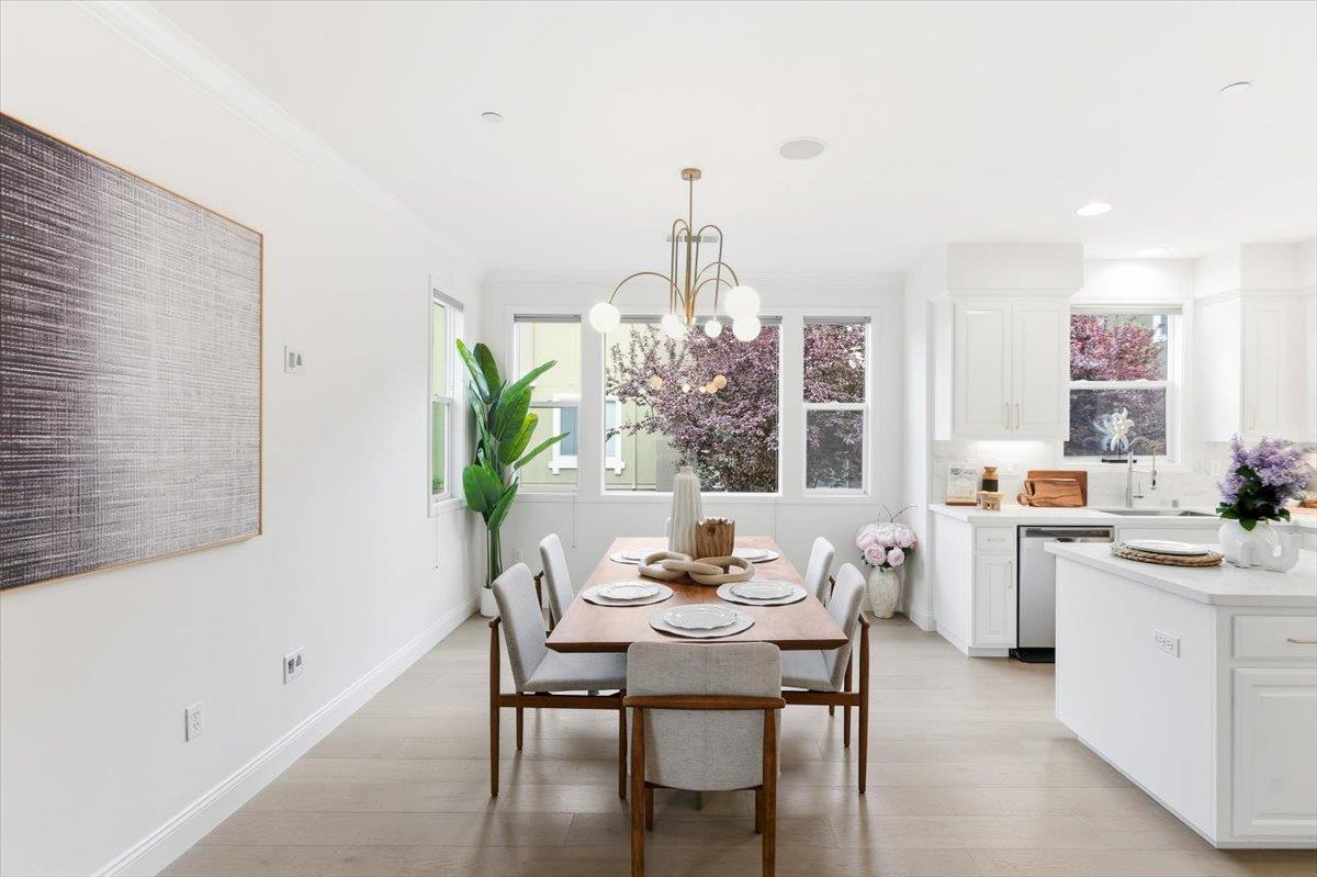 Detail Gallery Image 14 of 45 For 1196 Morse Ave, Sunnyvale,  CA 94089 - 3 Beds | 2/1 Baths