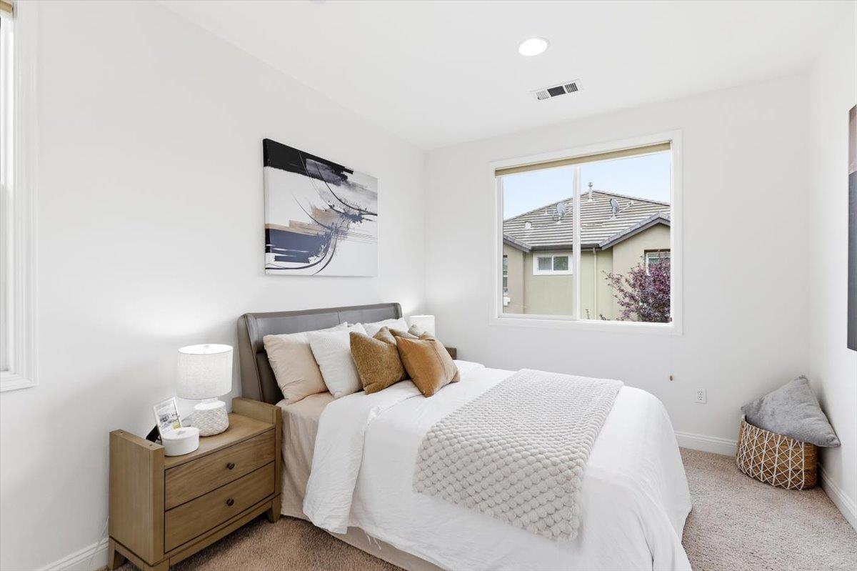 Detail Gallery Image 39 of 45 For 1196 Morse Ave, Sunnyvale,  CA 94089 - 3 Beds | 2/1 Baths