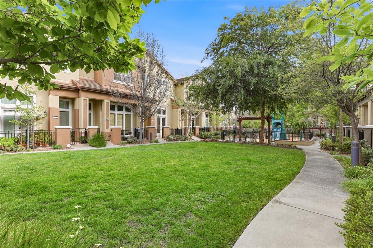 Detail Gallery Image 43 of 45 For 1196 Morse Ave, Sunnyvale,  CA 94089 - 3 Beds | 2/1 Baths