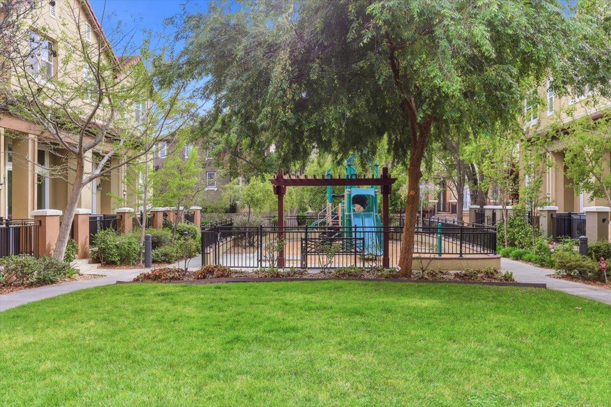 Detail Gallery Image 44 of 45 For 1196 Morse Ave, Sunnyvale,  CA 94089 - 3 Beds | 2/1 Baths