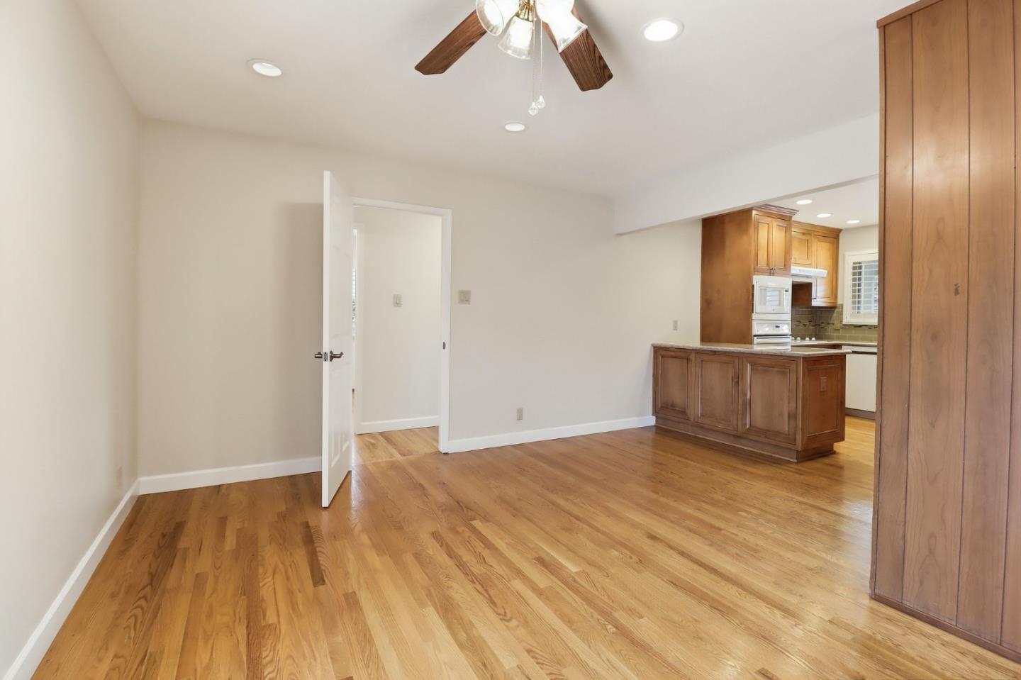 Detail Gallery Image 7 of 30 For 5064 Trenary Way, San Jose,  CA 95118 - 4 Beds | 2 Baths