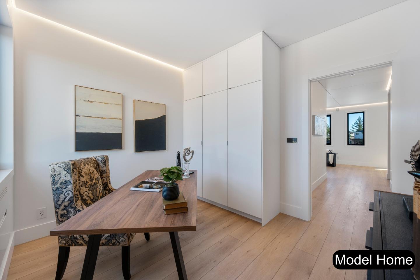 Detail Gallery Image 2 of 14 For 3550 Kettmann Rd, San Jose,  CA 95121 - 5 Beds | 3/1 Baths