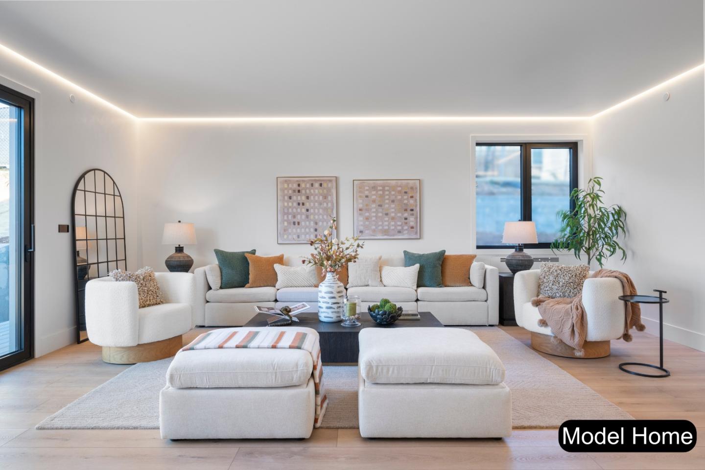 Detail Gallery Image 8 of 14 For 3550 Kettmann Rd, San Jose,  CA 95121 - 5 Beds | 3/1 Baths