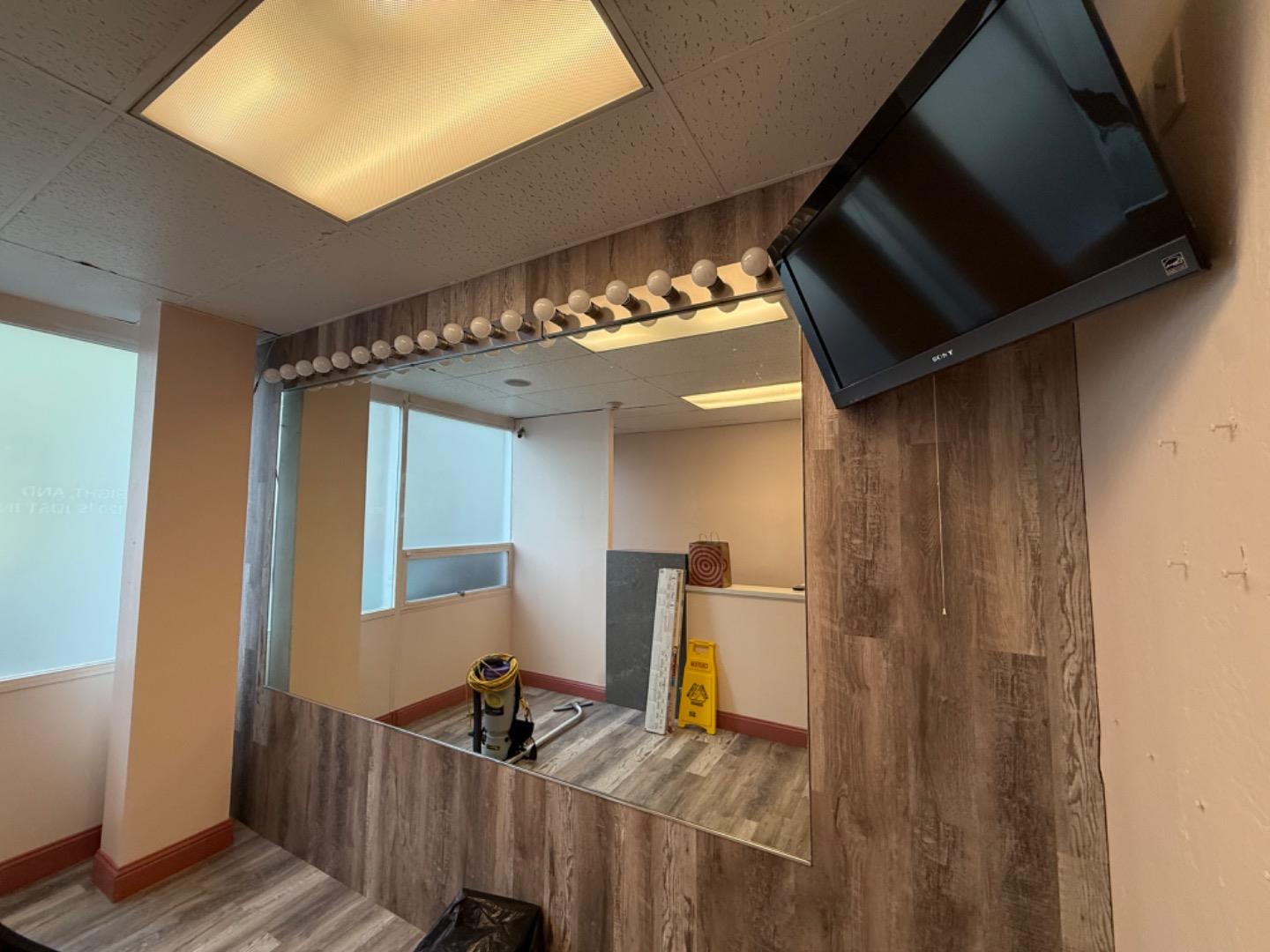 Detail Gallery Image 4 of 22 For 199 California Dr #120,  Millbrae,  CA 94030 - – Beds | – Baths