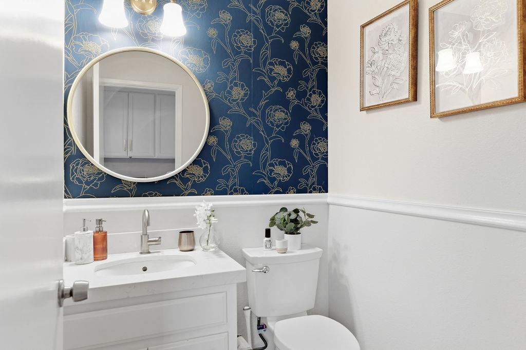 Detail Gallery Image 5 of 25 For 37723 Cedar Blvd, Newark,  CA 94560 - 3 Beds | 2/1 Baths