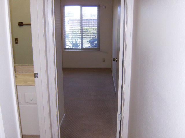 Detail Gallery Image 25 of 32 For 1253 Los Olivos Dr #5,  Salinas,  CA 93901 - 2 Beds | 2 Baths