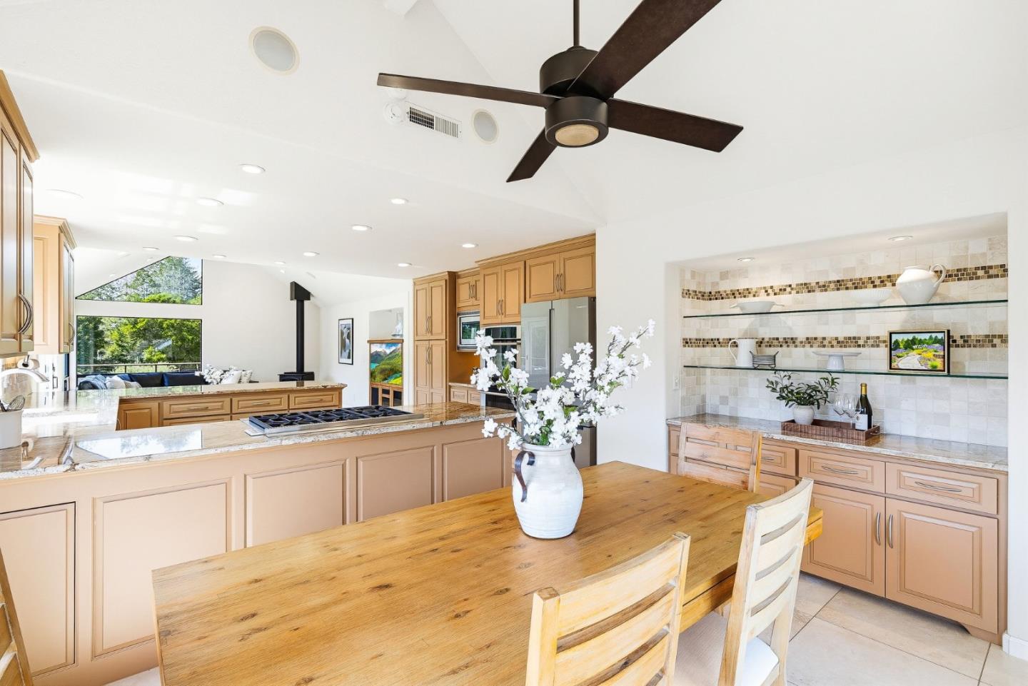 Detail Gallery Image 12 of 72 For 321 Pine Forest Dr, Aptos,  CA 95003 - 4 Beds | 2/1 Baths