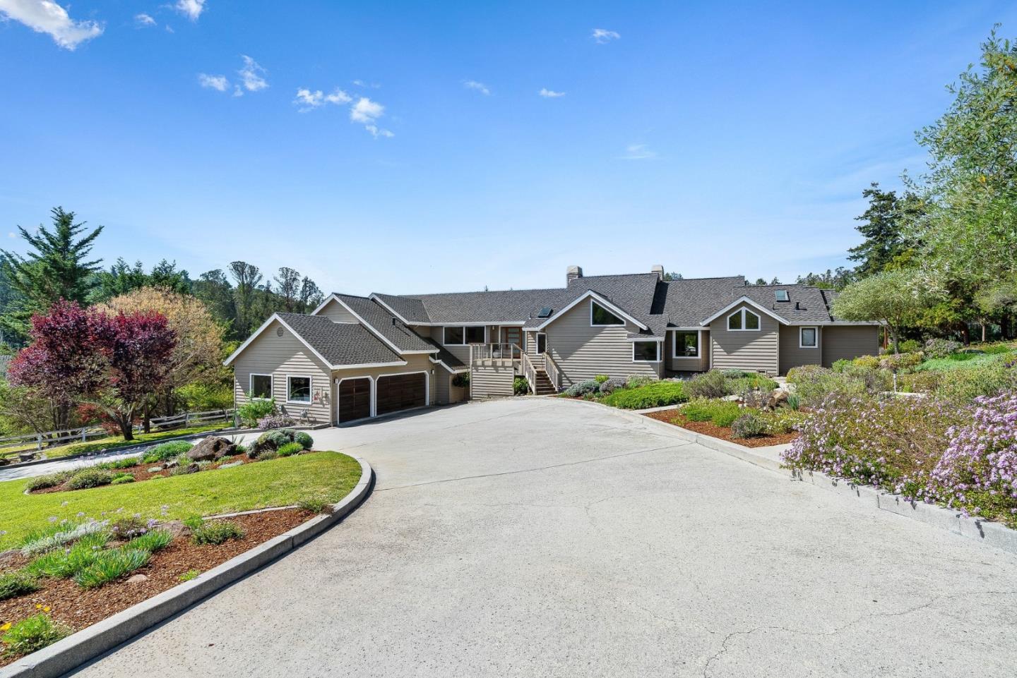 Detail Gallery Image 3 of 72 For 321 Pine Forest Dr, Aptos,  CA 95003 - 4 Beds | 2/1 Baths