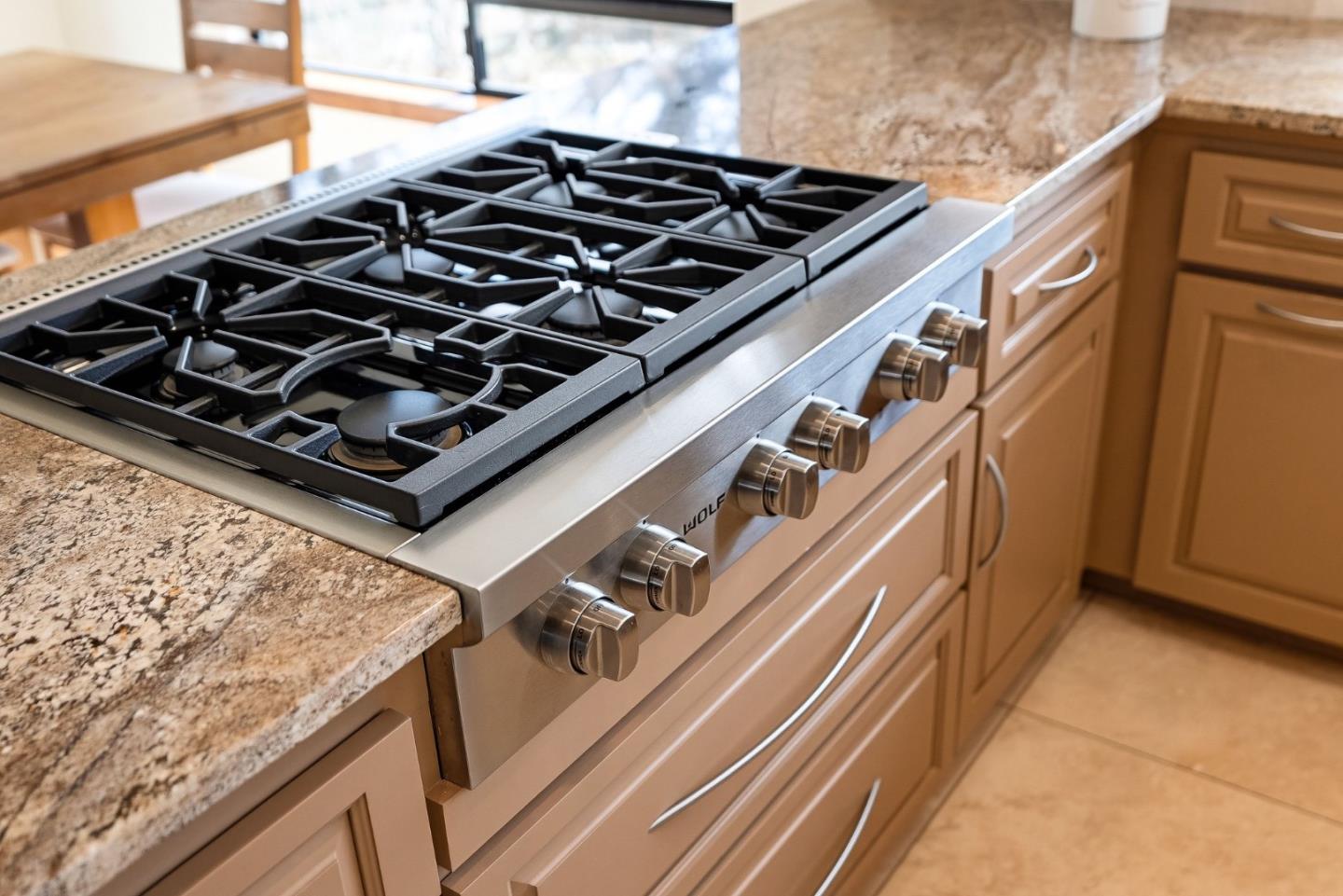 Detail Gallery Image 9 of 72 For 321 Pine Forest Dr, Aptos,  CA 95003 - 4 Beds | 2/1 Baths