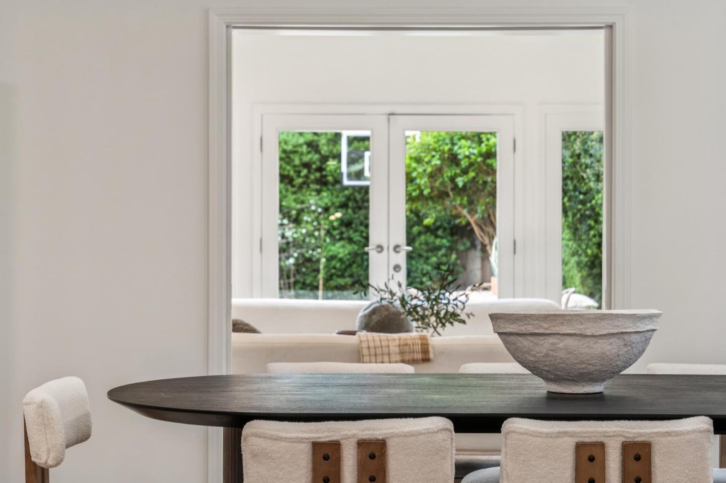 Detail Gallery Image 12 of 38 For 1430 Channing Ave, Palo Alto,  CA 94301 - 4 Beds | 3 Baths