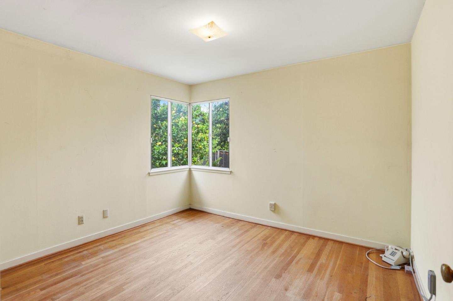 Detail Gallery Image 14 of 66 For 3641 Mckee Rd, San Jose,  CA 95127 - 3 Beds | 2 Baths