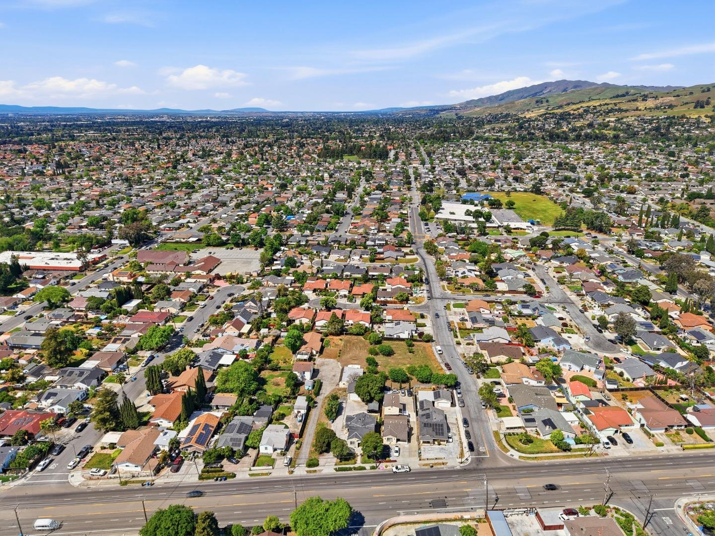 Detail Gallery Image 57 of 66 For 3641 Mckee Rd, San Jose,  CA 95127 - 3 Beds | 2 Baths