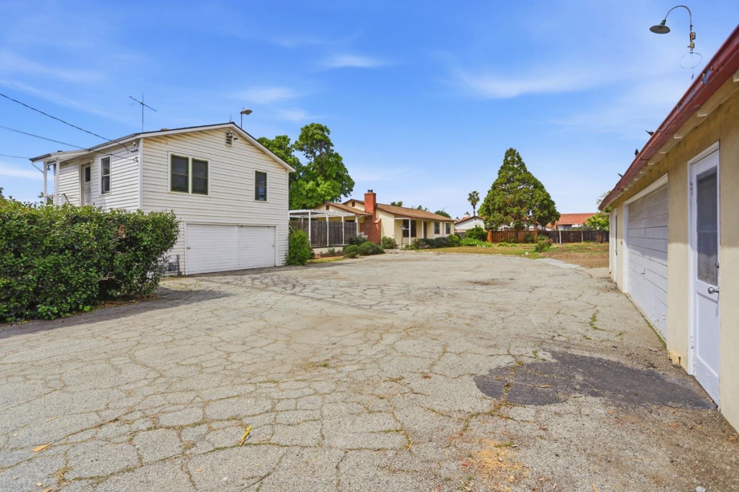 Detail Gallery Image 6 of 66 For 3641 Mckee Rd, San Jose,  CA 95127 - 3 Beds | 2 Baths