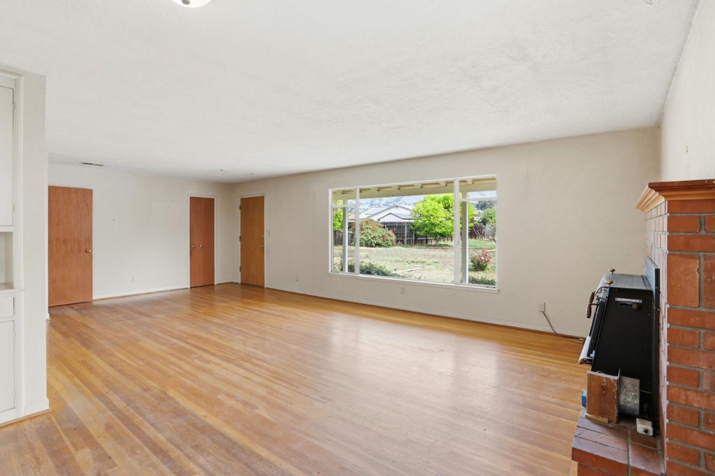 Detail Gallery Image 9 of 66 For 3641 Mckee Rd, San Jose,  CA 95127 - 3 Beds | 2 Baths