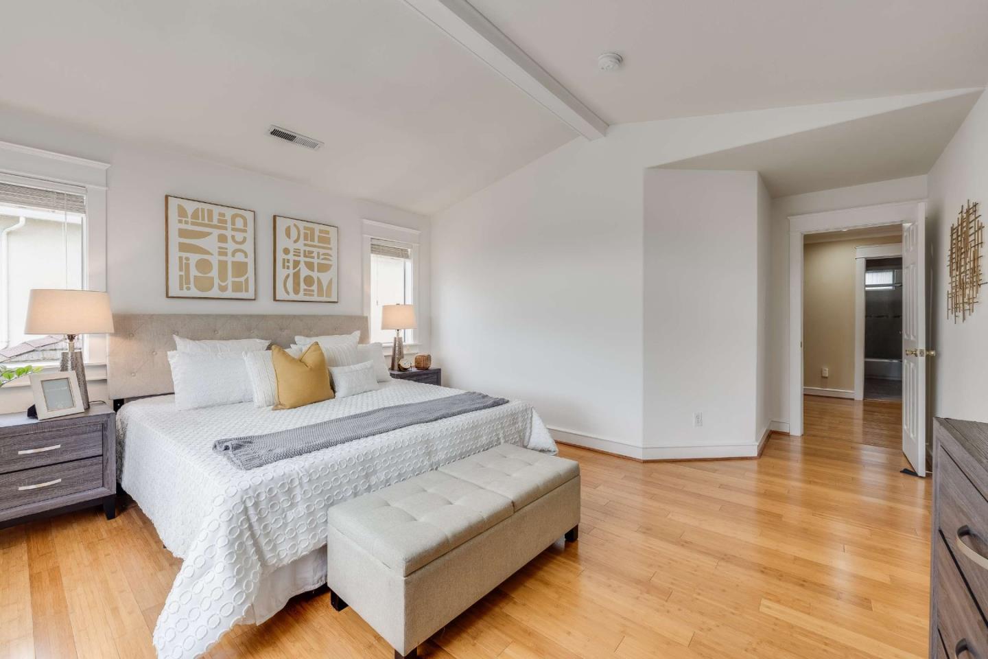 Detail Gallery Image 28 of 35 For 926 Ivy Glen Dr, San Jose,  CA 95133 - 6 Beds | 3 Baths